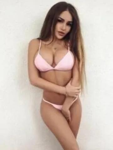 Полина